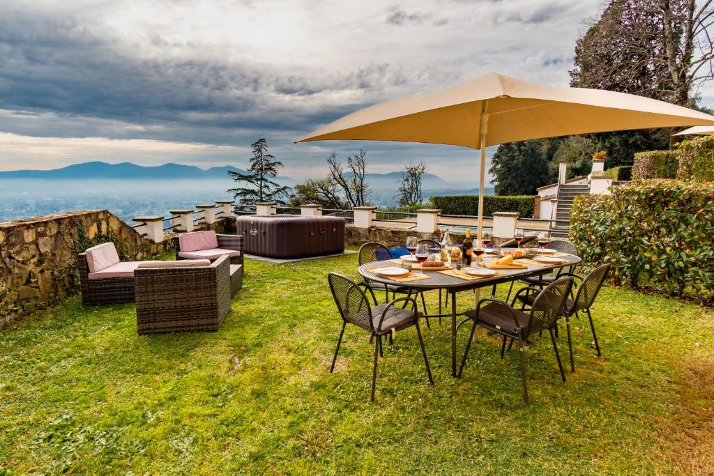 BELVEDERE JACUZZI AND VIEW