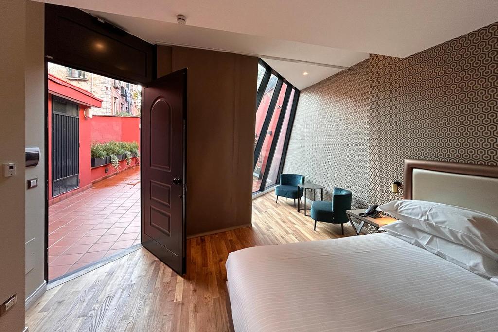 Caruso Place Boutique & Wellness Suites