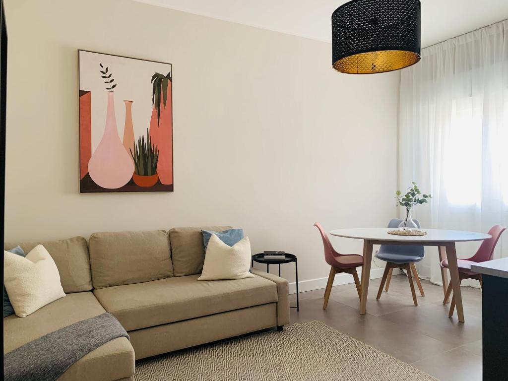 Corner Apartment via Italia