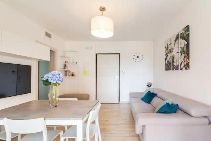 Emme Apartment