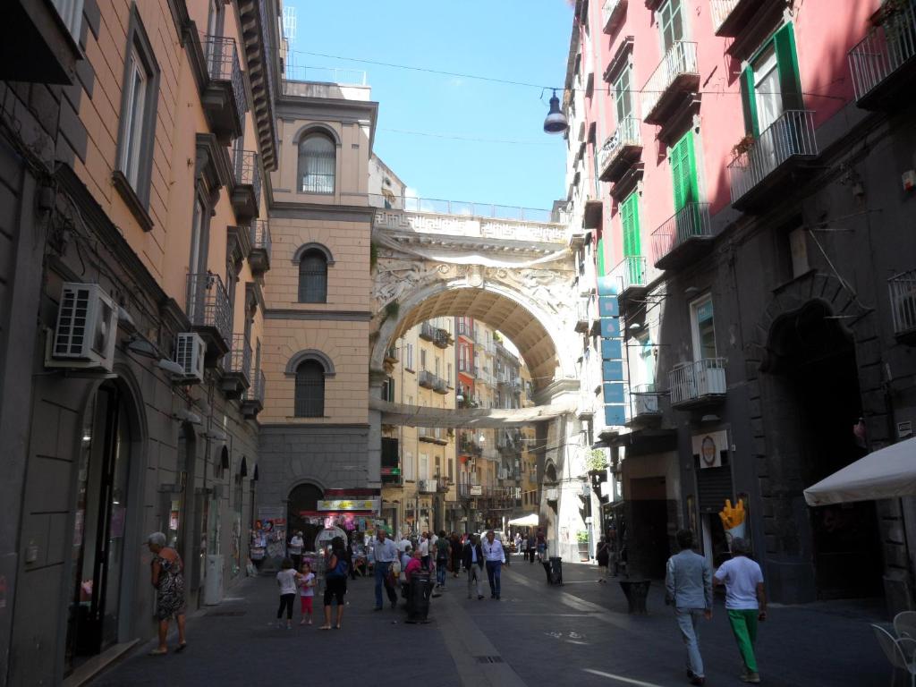 INCANTO A CHIAIA