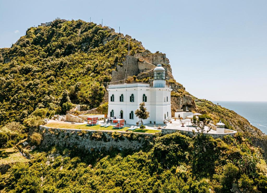 Faro Punta Imperatore