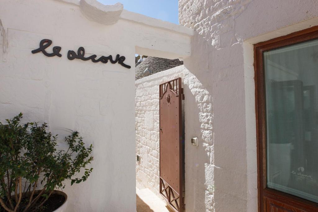 Le Alcove - Luxury Hotel nei Trulli