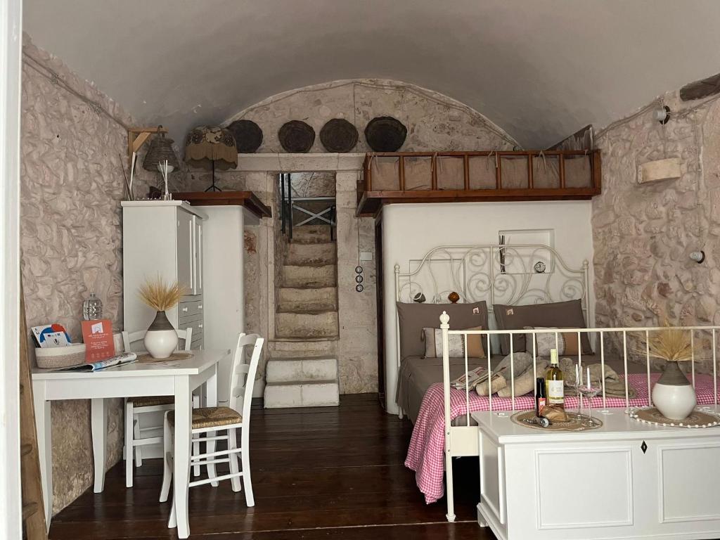 Nel Vico Antico