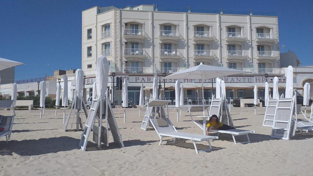 HOTEL PARADISE