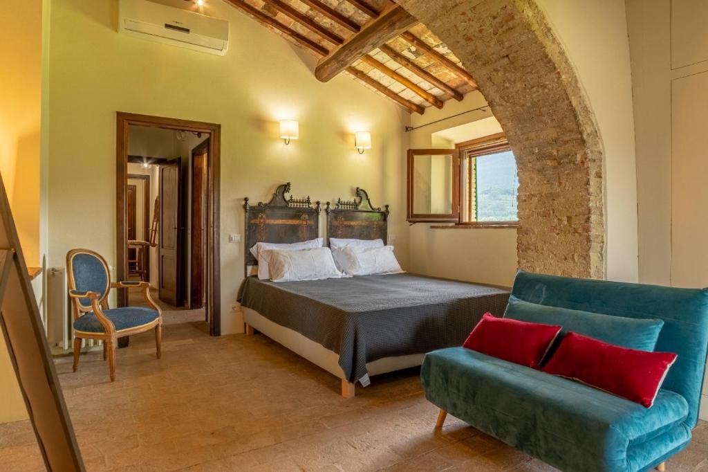 Podere Bargnano Cetona, Sleeps 14, Pool, WiFi, Air conditioning