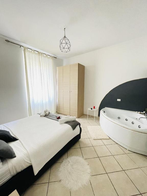 JacuzziSuite