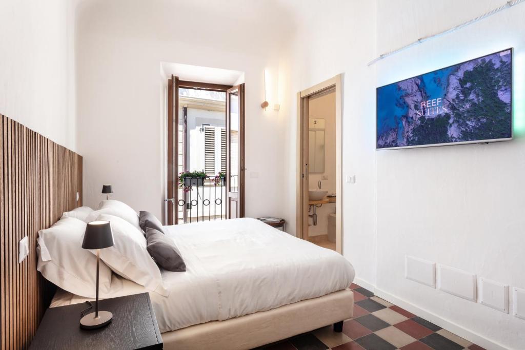 REEF Suites