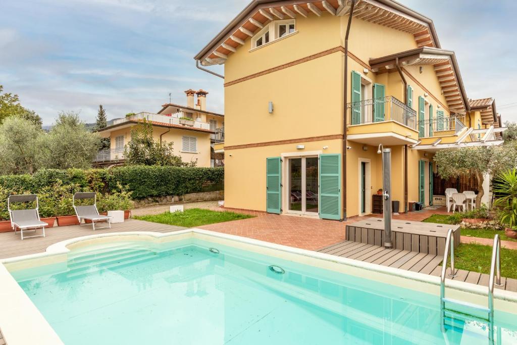 Relax in Villa - Versilia