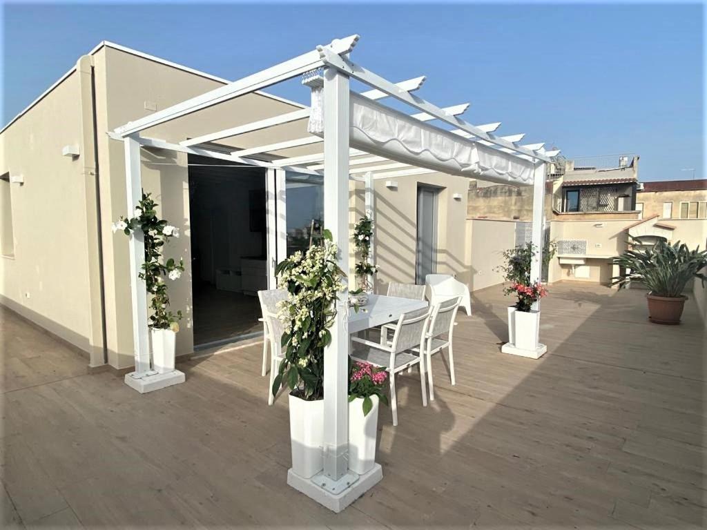 ROSSINI PENTHOUSE