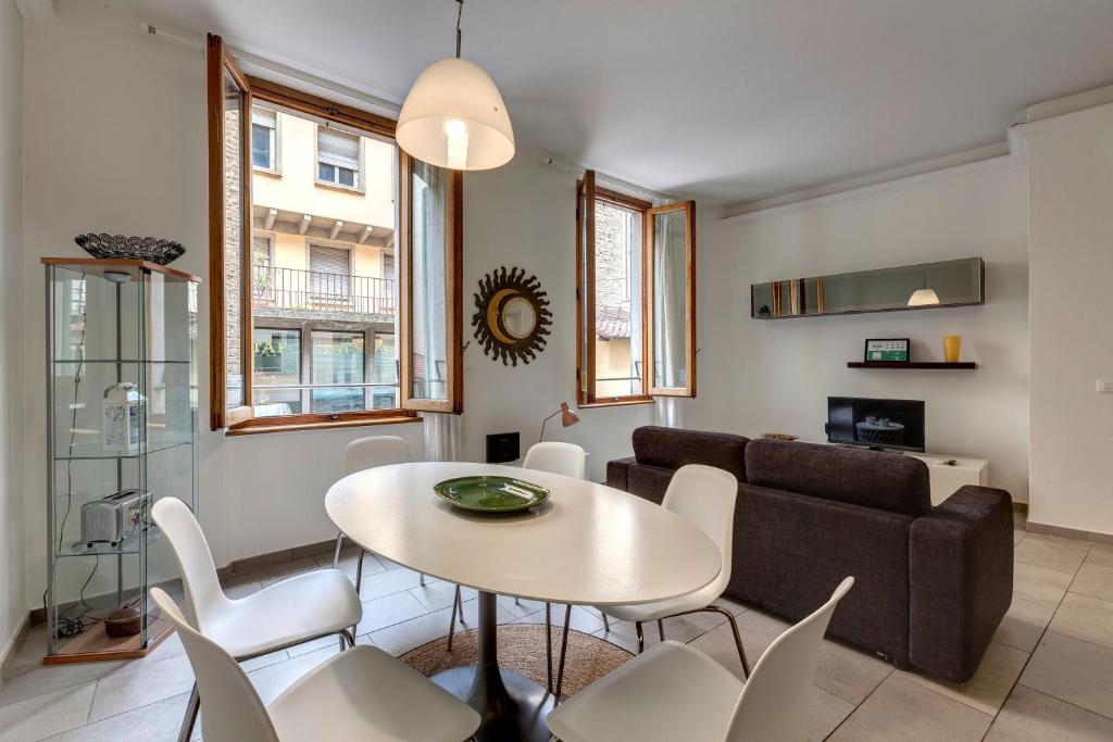 Mamo Florence - Santo Stefano Apartment