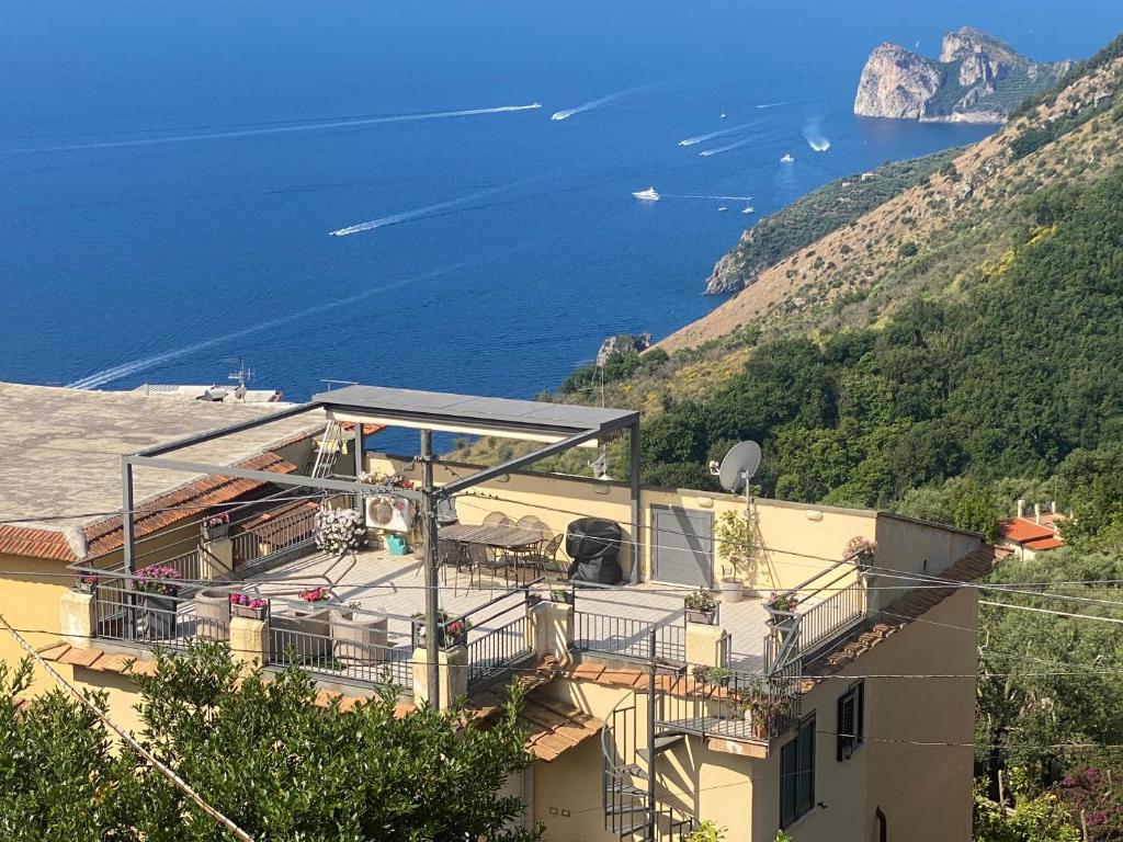 Seeview rooftop house between Sorrento and Amalfi
