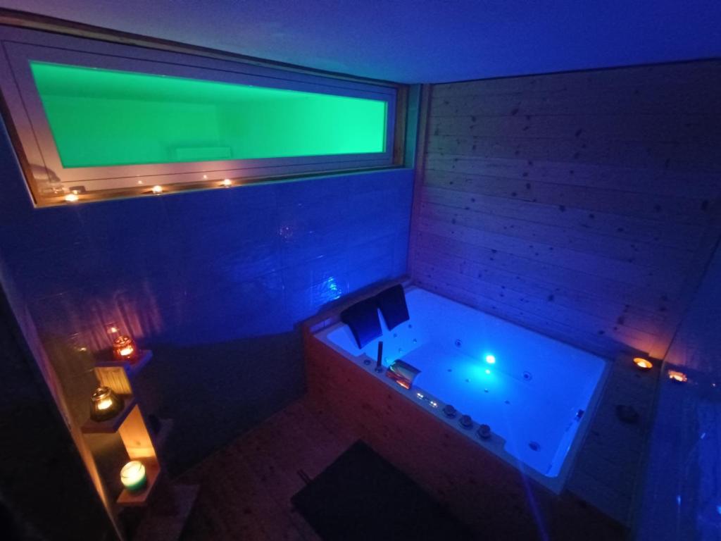SUITTINA, exclusive - wellness - living