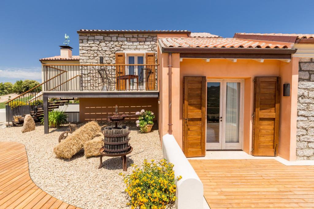 Tenuta Petra Bianca