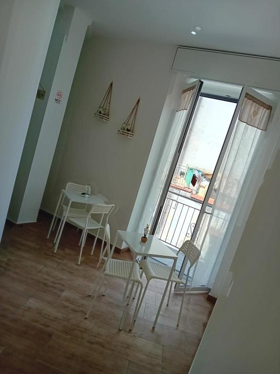 Vama House