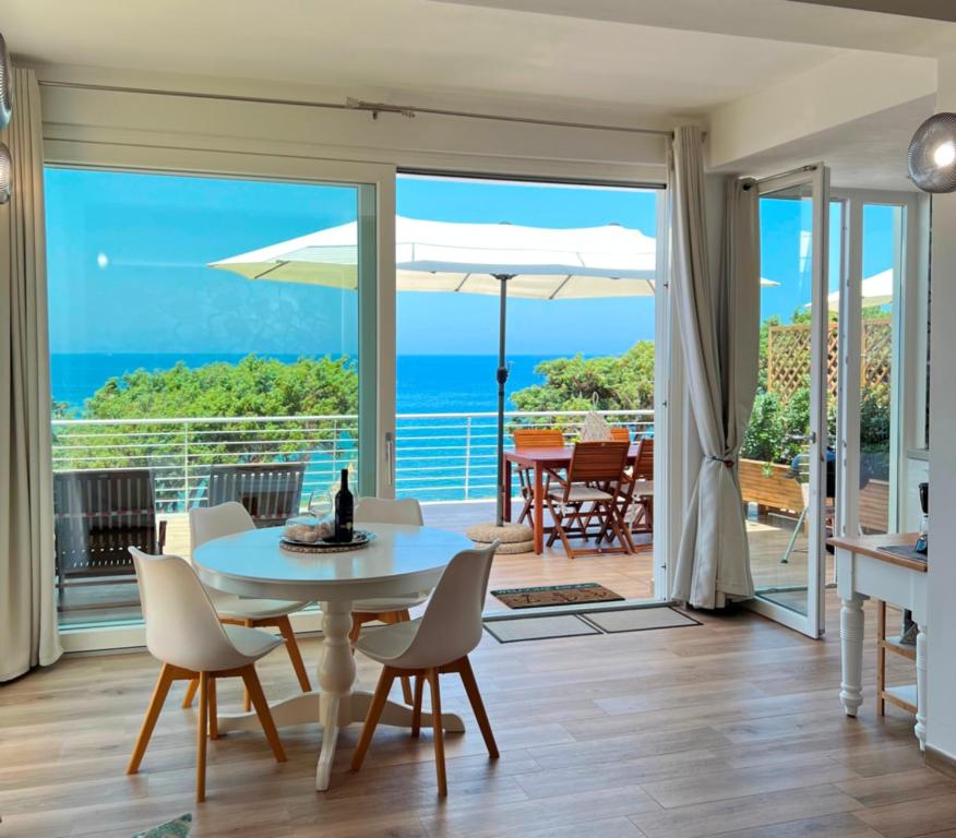 ALBA stupendo appartamento in villa fronte Mare - Golfo dell'Asinara - Internet Free