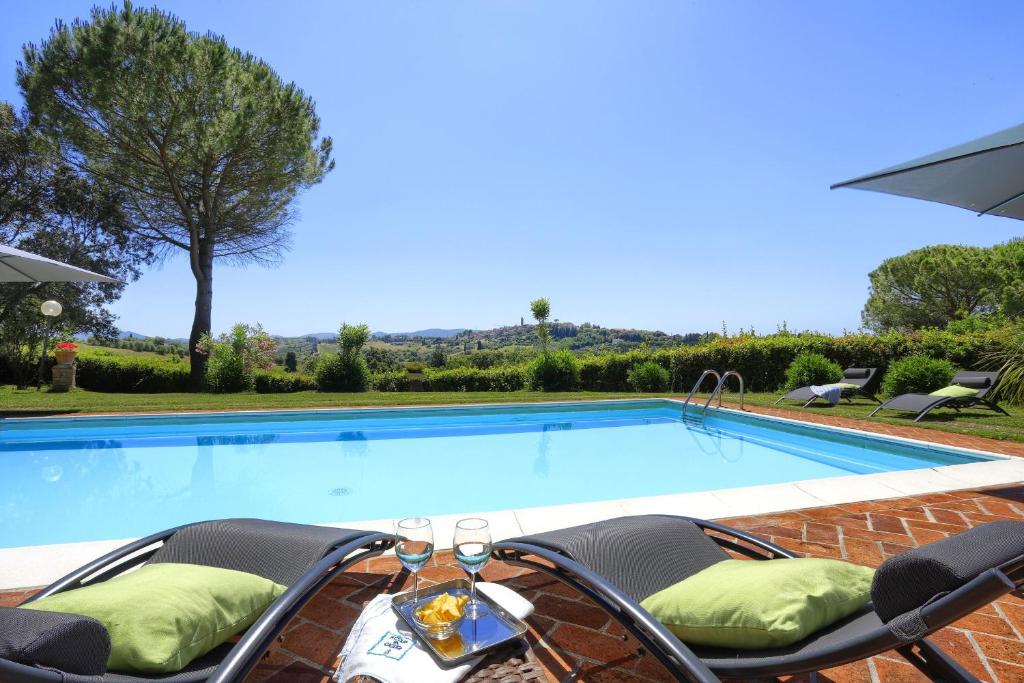 Villa Orsini Peccioli - Villa storica ad uso esclusivo con piscina
