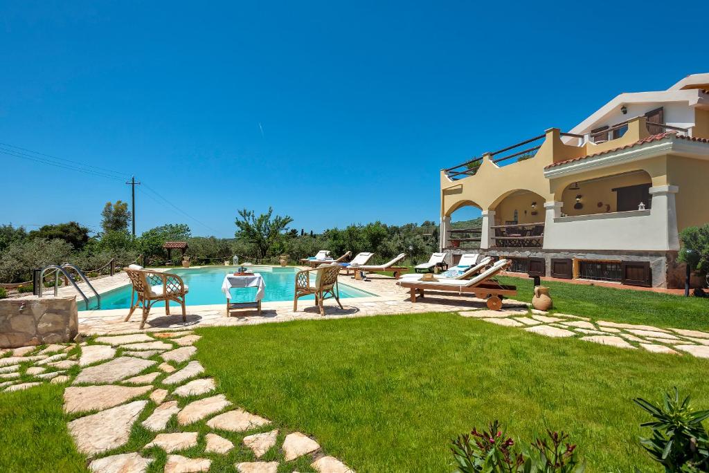 Villa Saige , piscina ad uso esclusivo, con idromassaggio