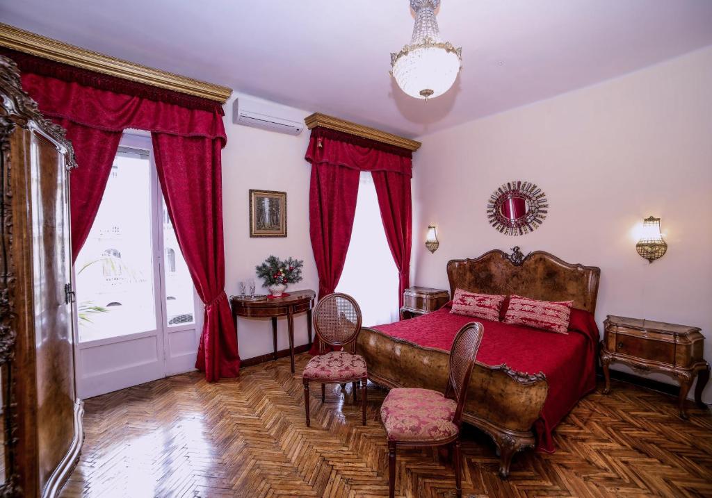 WELL COME - Palazzo Reale