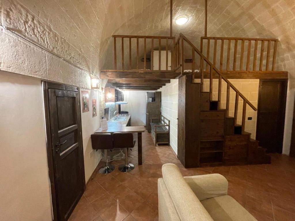 Xenia renting