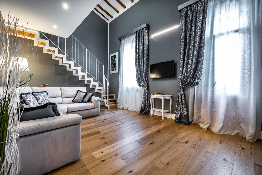 YiD Capo di Mondo Luxury apartment in florence